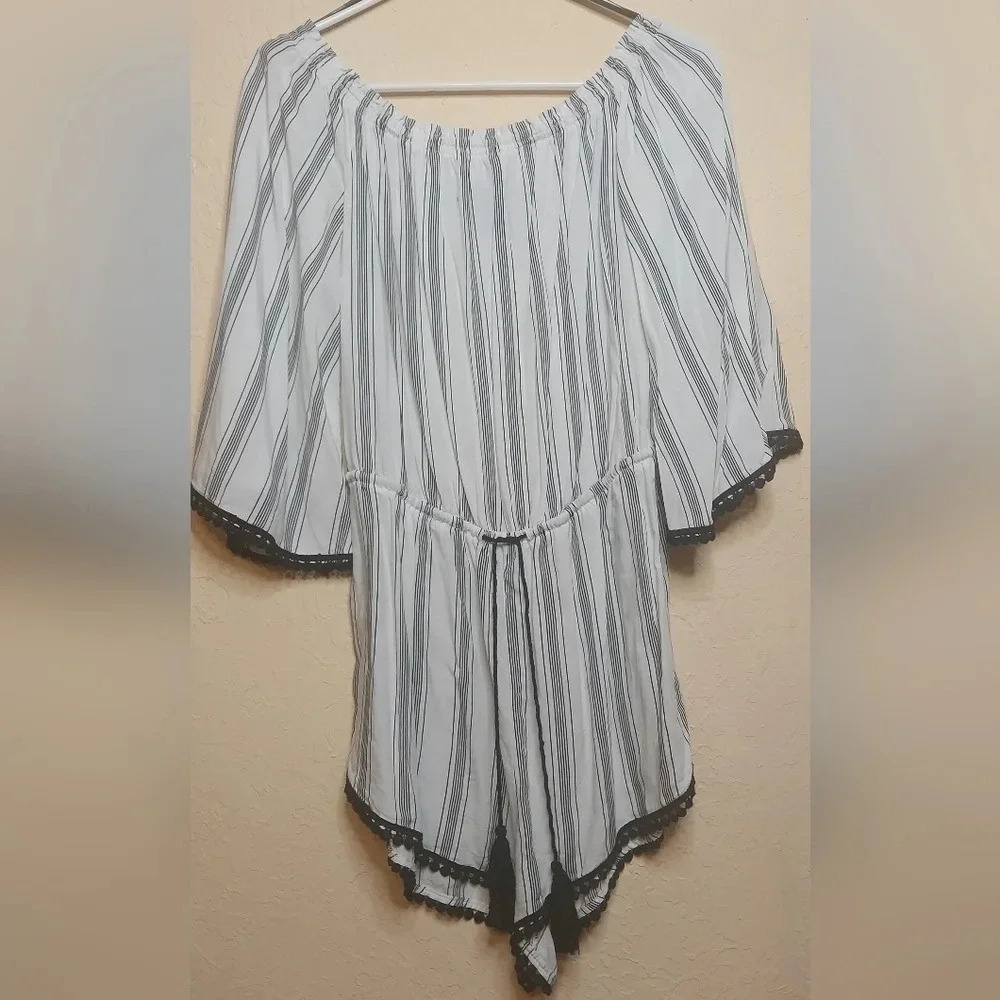 Rue21 Romper, Black and White Striped, Size M